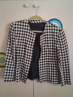 Pied-de-poule vintage jacket, black and white, size M