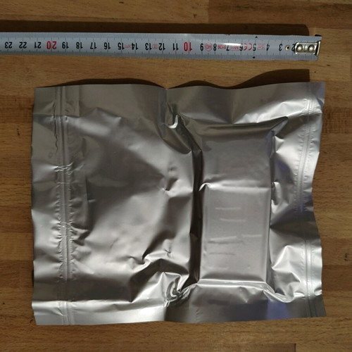 AT88RF04C-MX1G pack of 2 new, sealed components