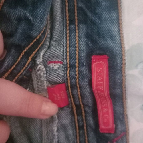 Jean Staff shorts no 25 like new