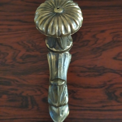Brass garden faucet like new with decorative design