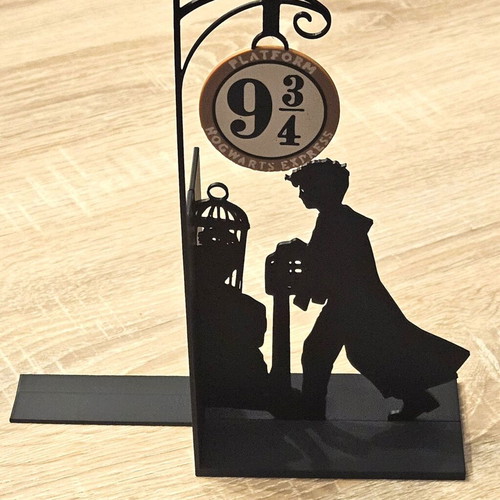 Harry Potter Platform 9 ¾ Bookend new