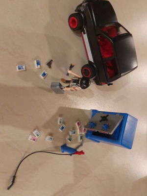 Playmobil Robber and Escape Vehicle like new