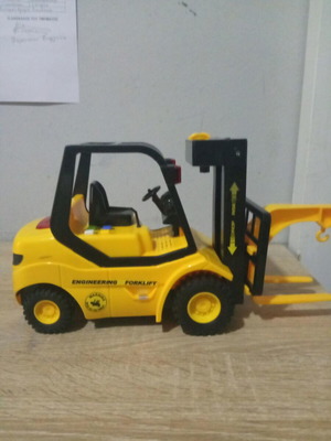 Toy car Clark used, sound not working