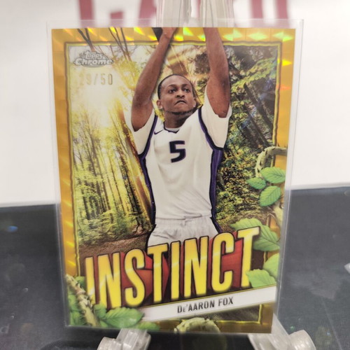 De’Aaron Fox Instinct Topps Chrome Basketball Card 29/50 2024-25 new