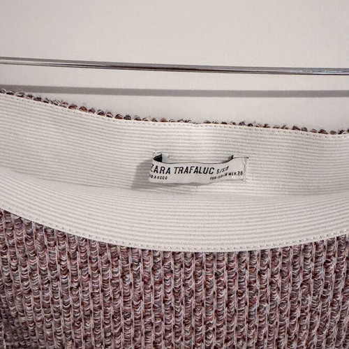 Zara mini skirt like new, size small, pink multicolor