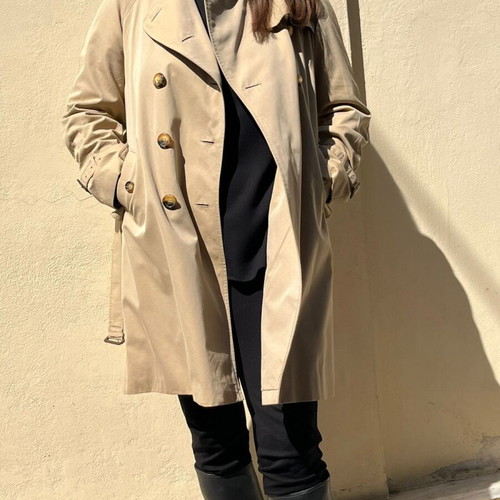 Burberry London Heritage Trench Coat mid-length, like new, beige