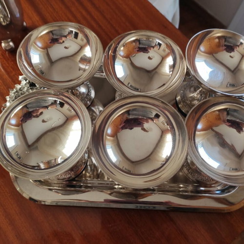 Set of silver-plated tray with six ice cream glasses and vase like new