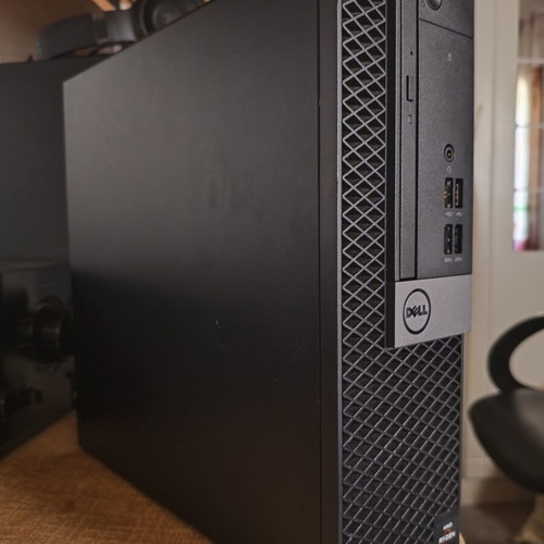 Dell OptiPlex 5055 desktop computer used, AMD Ryzen 3 PRO, 8GB RAM, 512GB SSD