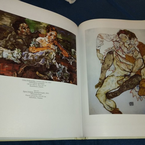 Gustav Klimt The World in Female Form Hardcover book like new