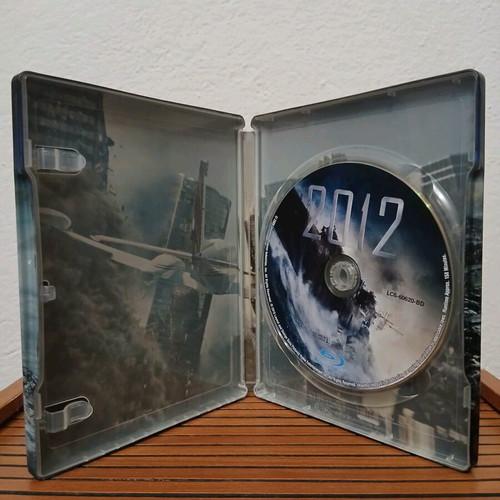 2012 Steelbook Blu-Ray like new with Greek subtitles