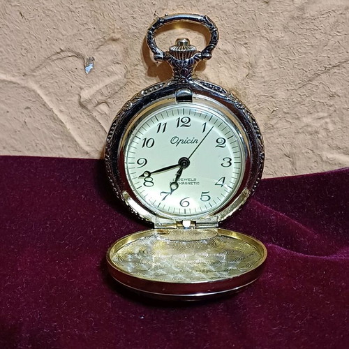 Opicin pocket watch like new, 17 jewels, wound, antimagnetic