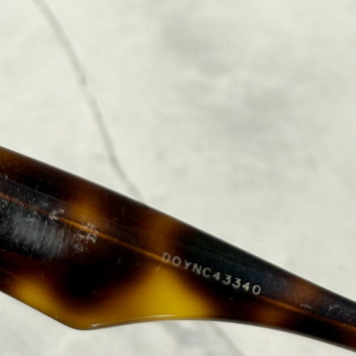 Gucci GG1333S 002 Havana Cat-Eye Sunglasses used, brown lenses