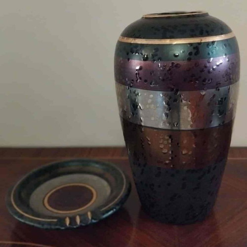 Ceramic vase and ashtray like new