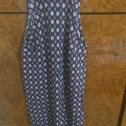 Dress like new, worn very little, size M, multicolored