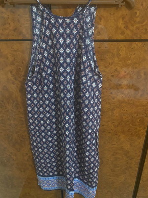 Dress like new, worn very little, size M, multicolored
