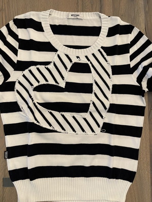 Moschino knit top like new, ideal for summer evenings, black and white