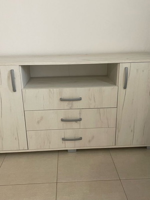 Buffet console like new, compact and functional for living room