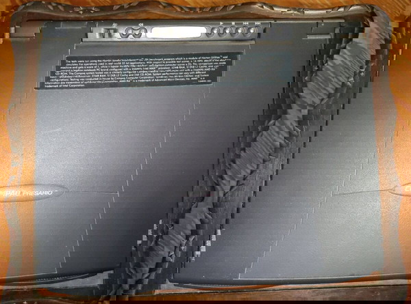 Vintage Compaq Presario 1625 Εξαιρετικό