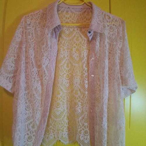Lace short-sleeve shirt like new, rose color, size M