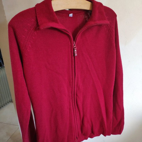 Vintage knitted red zip-up cardigan size L like new