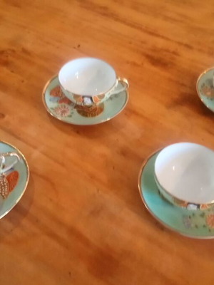 Πορσελάνινα φλυτζανάκια του τσαγιού με κινέζικο θέμα καινούργια, σετ 4 τεμαχίων