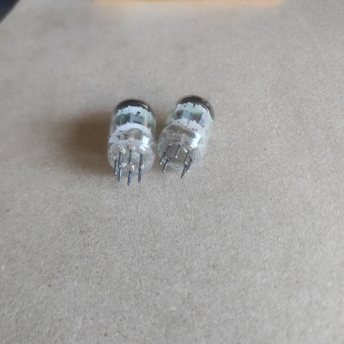 GE JAN 5725W Vacuum Tubes Pair like new, made in USA