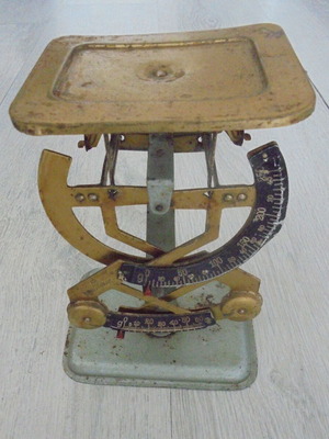 Retro antique mechanical scale used, collector's rarity