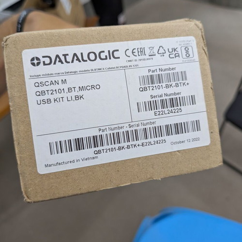 Datalogic QuickScan QBT2101 Bluetooth wireless barcode scanner like new
