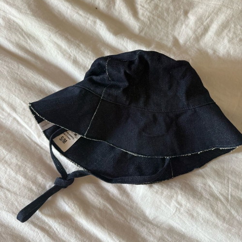 Jeen summer hat like new, blue, size L
