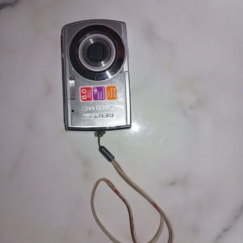 Pentax Optio M40 camera like new for parts or repair