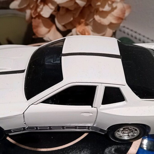 Custom Bburago Porsche Turbo vintage 1/24 used