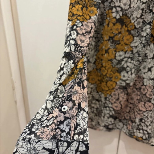 Floral Semi-Transparent Shirt H&M New, Size M 38 10, Multicolor