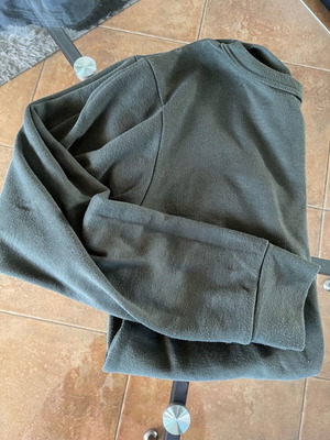 Military thermal shirt like new