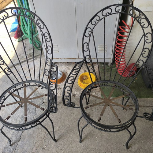 Fer Forje chairs set of 4 used