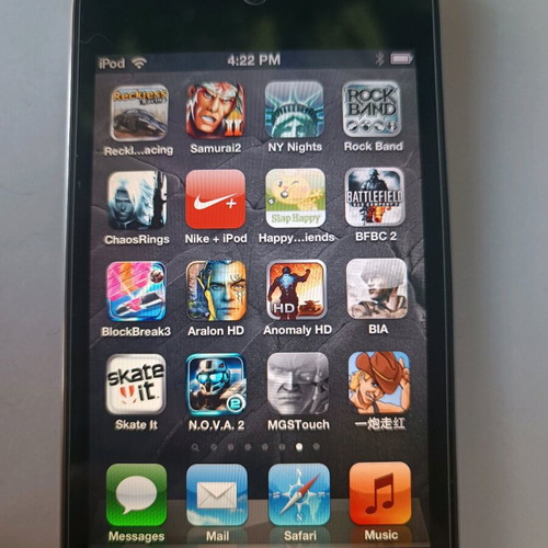 iPod Touch 4th Gen 32Gb like new, full of classic games