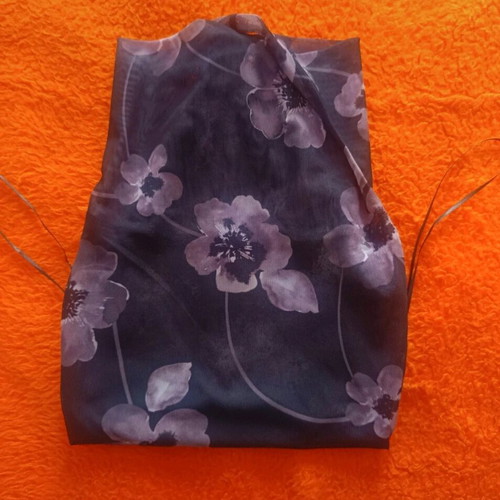 Halter floral bodysuit new, size XS