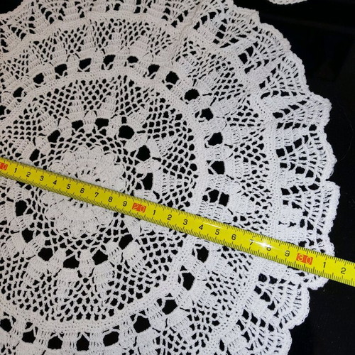 Handmade round doilies pack of 4 pieces like new
