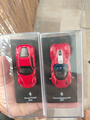 Ferrari F12tdf 2015 και Daytona SP3 2021 μινι μοντέλα καινούργια