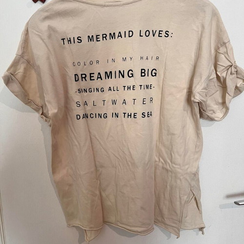 Bershka oversized T-shirt Medium, beige cream with back print
