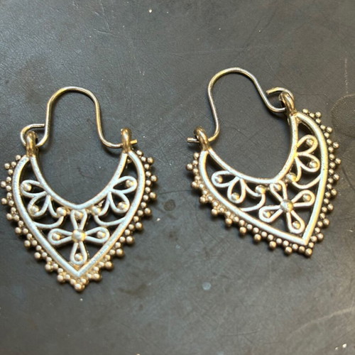 Women's hanging earrings with Giannitsa imitation design