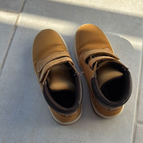 Timberland kids shoes No30 used, yellow boots