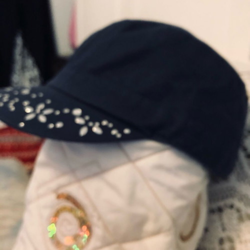 A.L.E. hats like new, modern with beautiful embroidery, set of 3