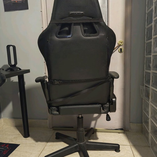 Gaming chair like new