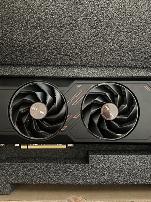 AMD Radeon RX 7700 XT GPU