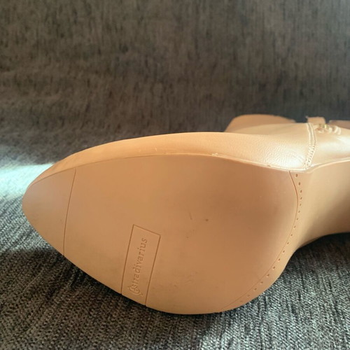 Zara beige boots new with metallic details