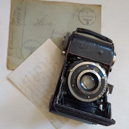 Balda folding camera with authentic 1940 WWII letter, used