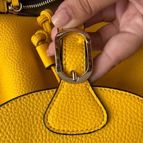 Backpack Kem like new, yellow