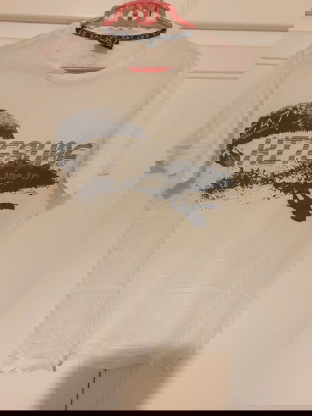 T shirt Emporio Armani πολύ καλό