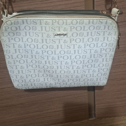 Crossbody bag used with compartments