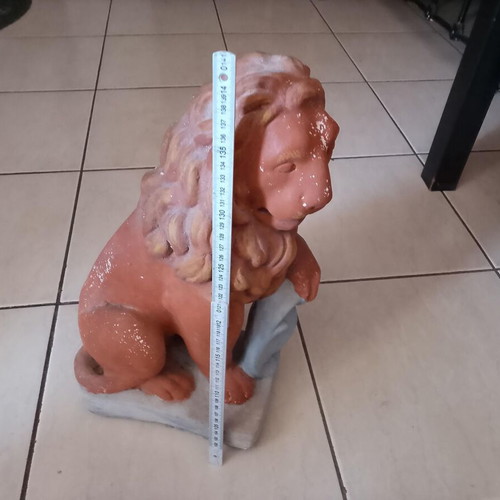 Lion statue made of white terracotta, handmade, 1998